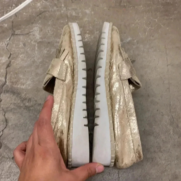 Vanessa Wu slide on metallic shoes - Picture 4 of 8